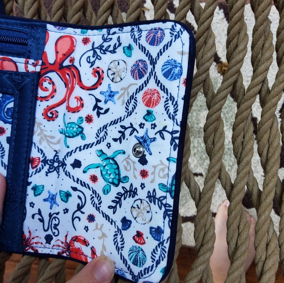 Vera Bradley Sea Horse of Course Riley Wallet - Picture 15 of 16